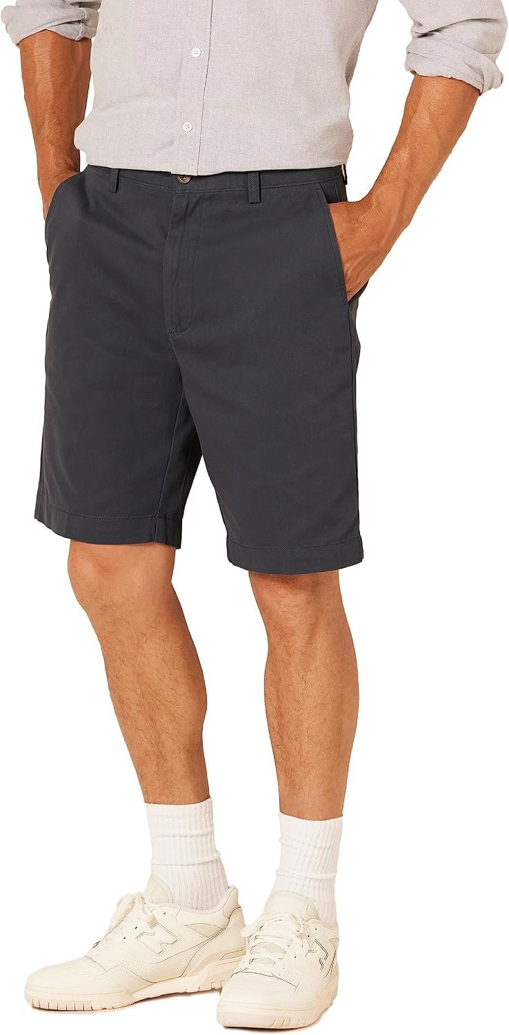 Amazon Essentials Men’s Classic-Fit 9″ Cotton Twill Chino Shorts with Button-Through Pockets