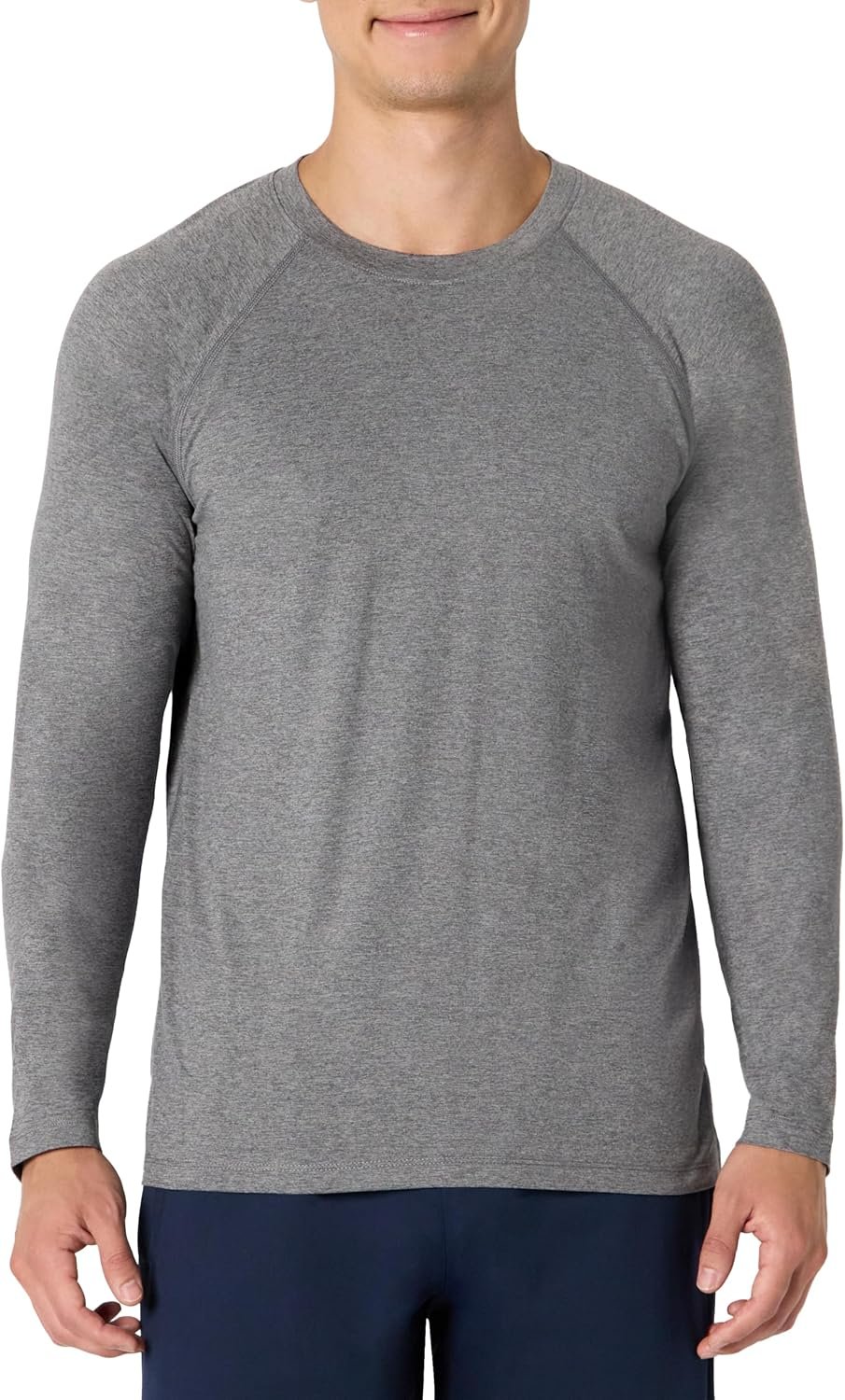 Amazon Essentials Men’s Athletic Soft Performance Lightweight Long Sleeve Gym Workout Shirt, Moisture Wicking, 4-Way Stretch